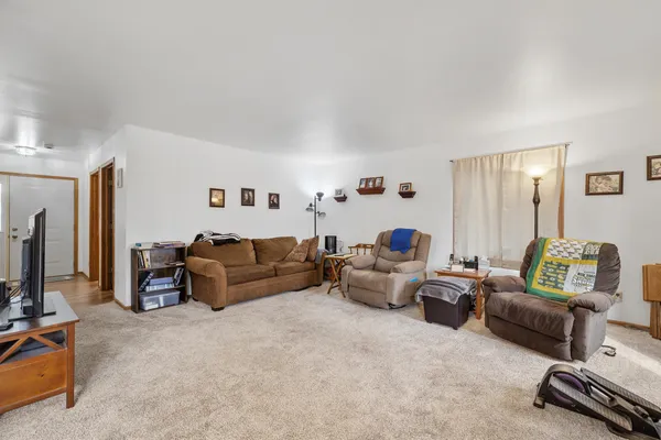 $425,000 | 1105 Linden Street, Unit 1107, Cleveland, WI 53015