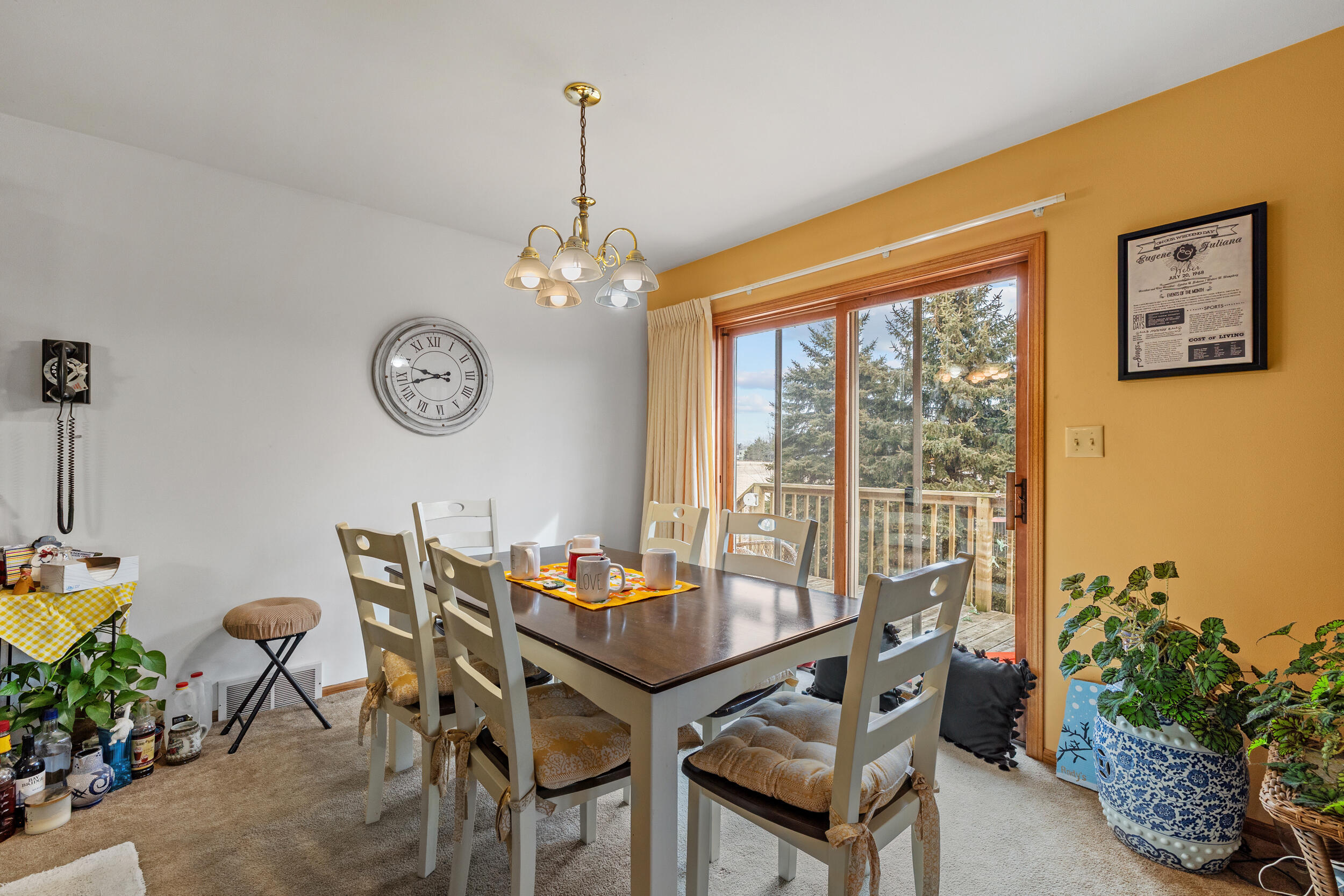 1105 Linden Street, Unit 1107 Cleveland, WI 53015 - Photo 4 of 47 1105 Dining room and patio
