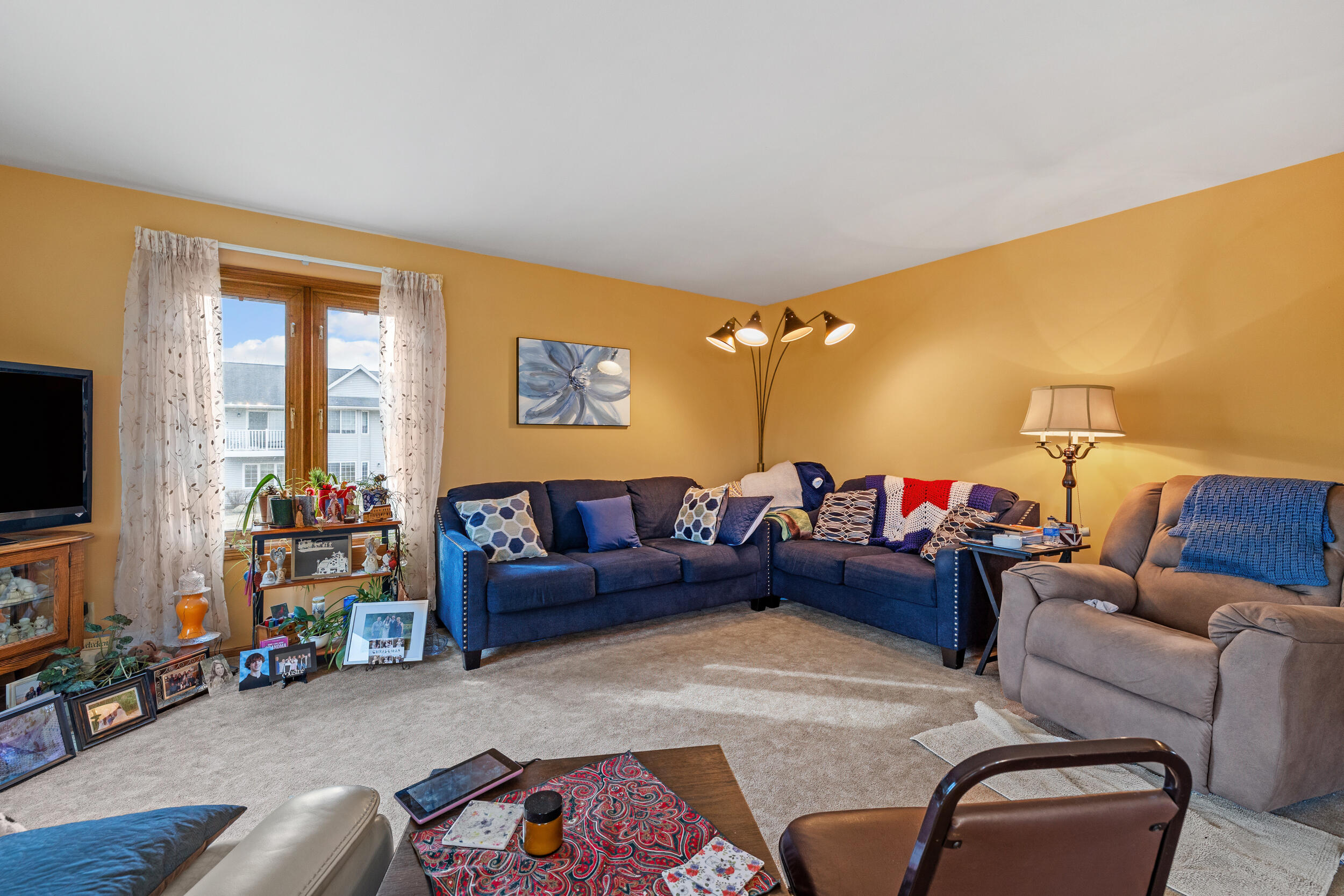 1105 Linden Street, Unit 1107 Cleveland, WI 53015 - Photo 6 of 47 1105 Living room