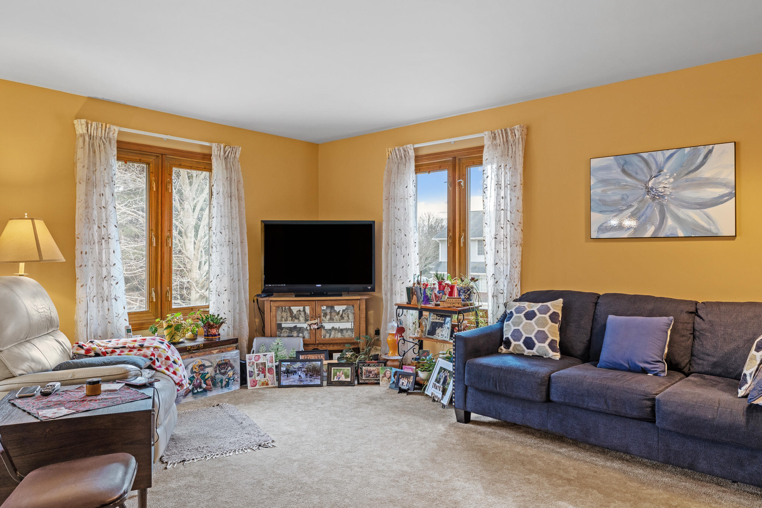 1105 Linden Street, Unit 1107 Cleveland, WI 53015 - Photo 7 of 47 1105 Living room