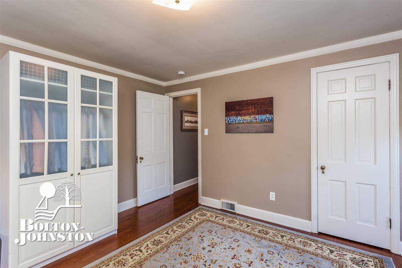317 Merriweather Road Grosse Pointe Farms, MI 48236 - Photo 27 of 52
