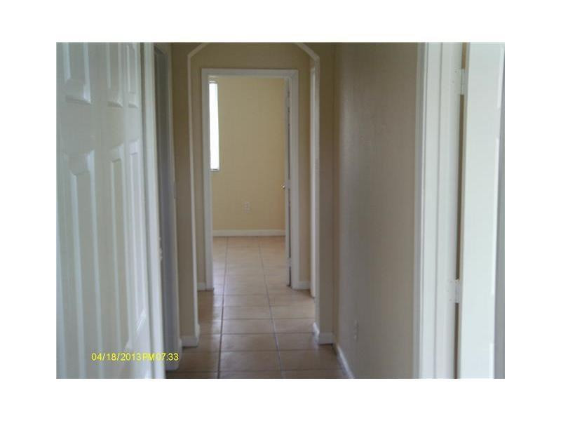 2919 Southeast 15th Road, Unit 61 Homestead, FL 33035 - Photo 4 of 9 Photo 4