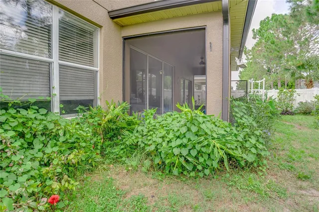 $299,900 | 14210 Wake Robin Drive, Brooksville, FL 34604