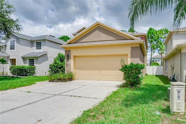 $299,900 | 14210 Wake Robin Drive, Brooksville, FL 34604