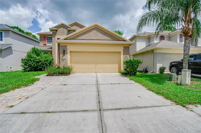 $299,900 | 14210 Wake Robin Drive, Brooksville, FL 34604