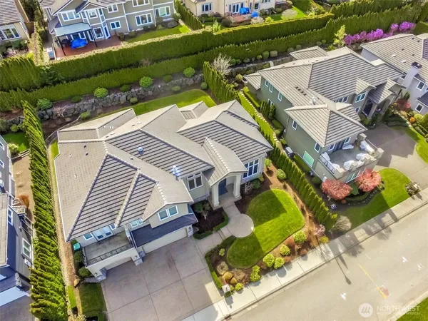 $2,975,000 | 8225 155th Avenue Southeast, Newcastle, WA 98059