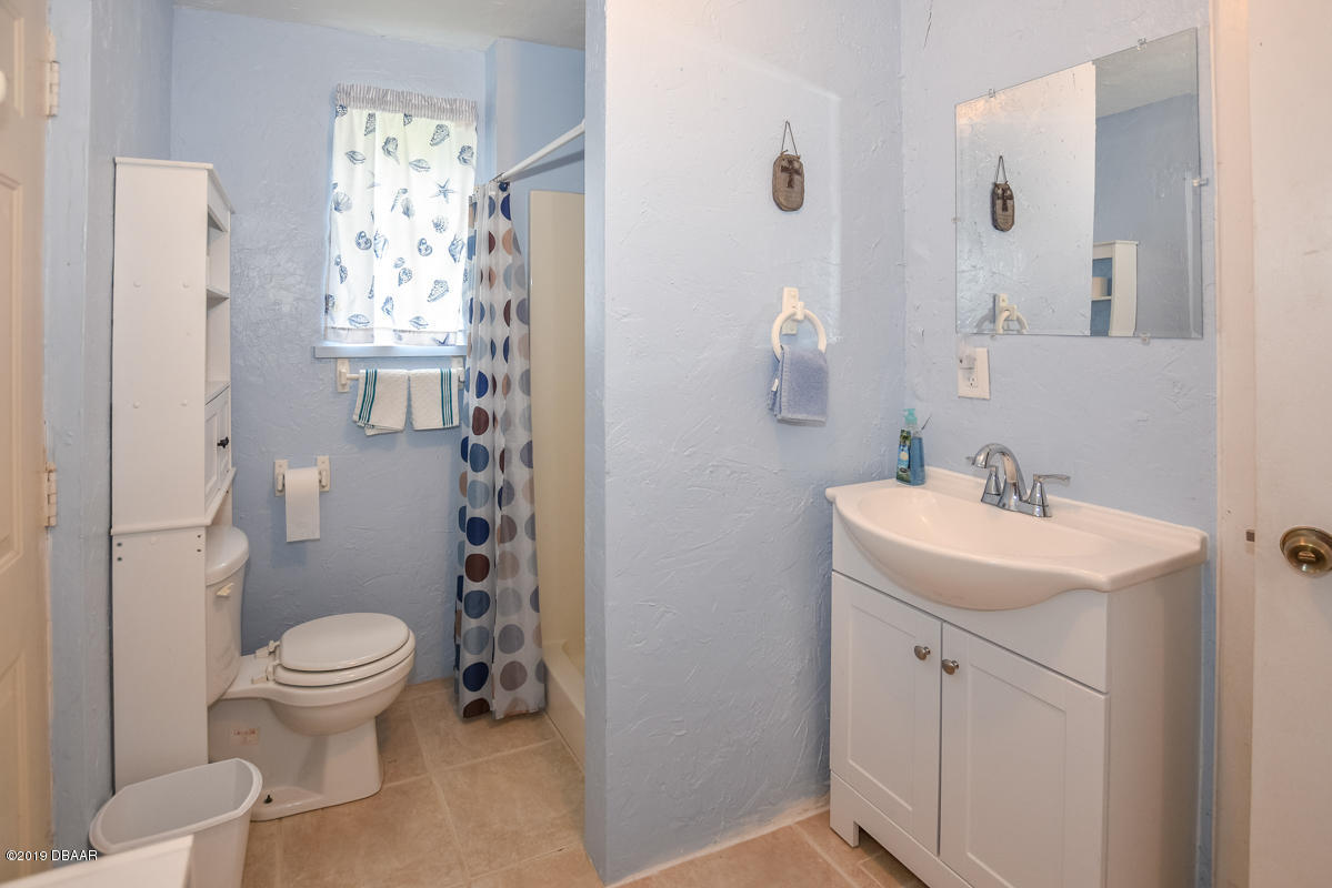 541 Riverside Drive Ormond Beach, FL 32176 - Photo 52 of 54 in law 2nd fl bathroom 2