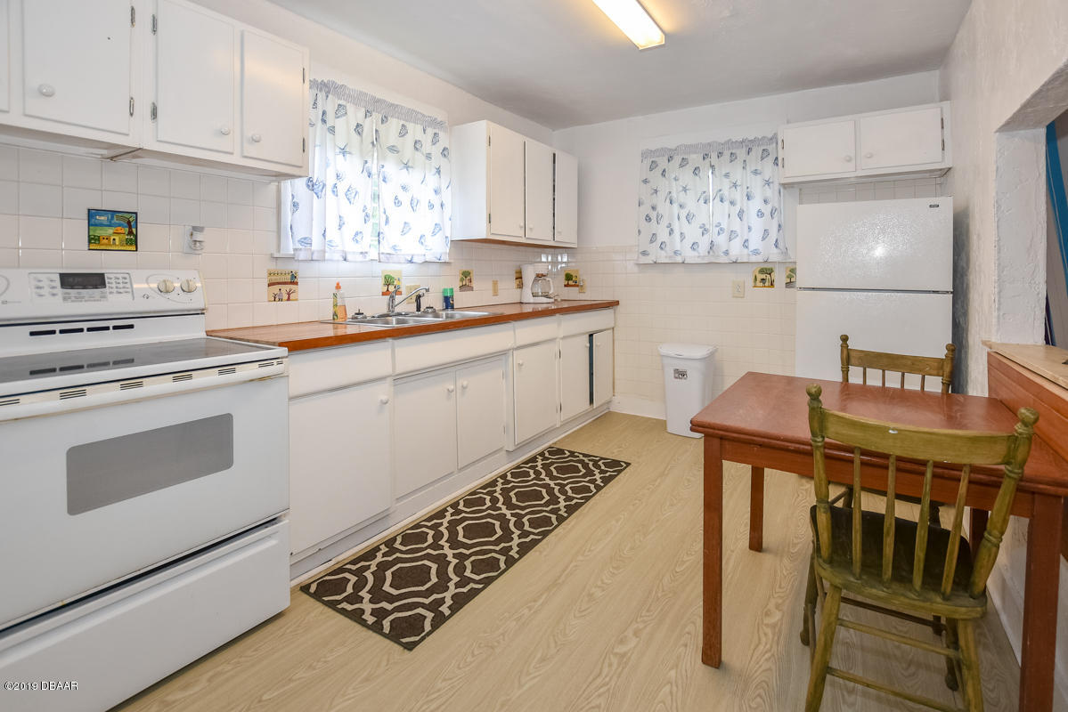 541 Riverside Drive Ormond Beach, FL 32176 - Photo 54 of 54 in law 2nd fl kitchen