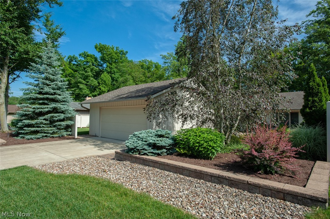 17449 Ridge Creek Road Strongsville, OH 44136 - Photo 1 of 27 Gallery Image 1