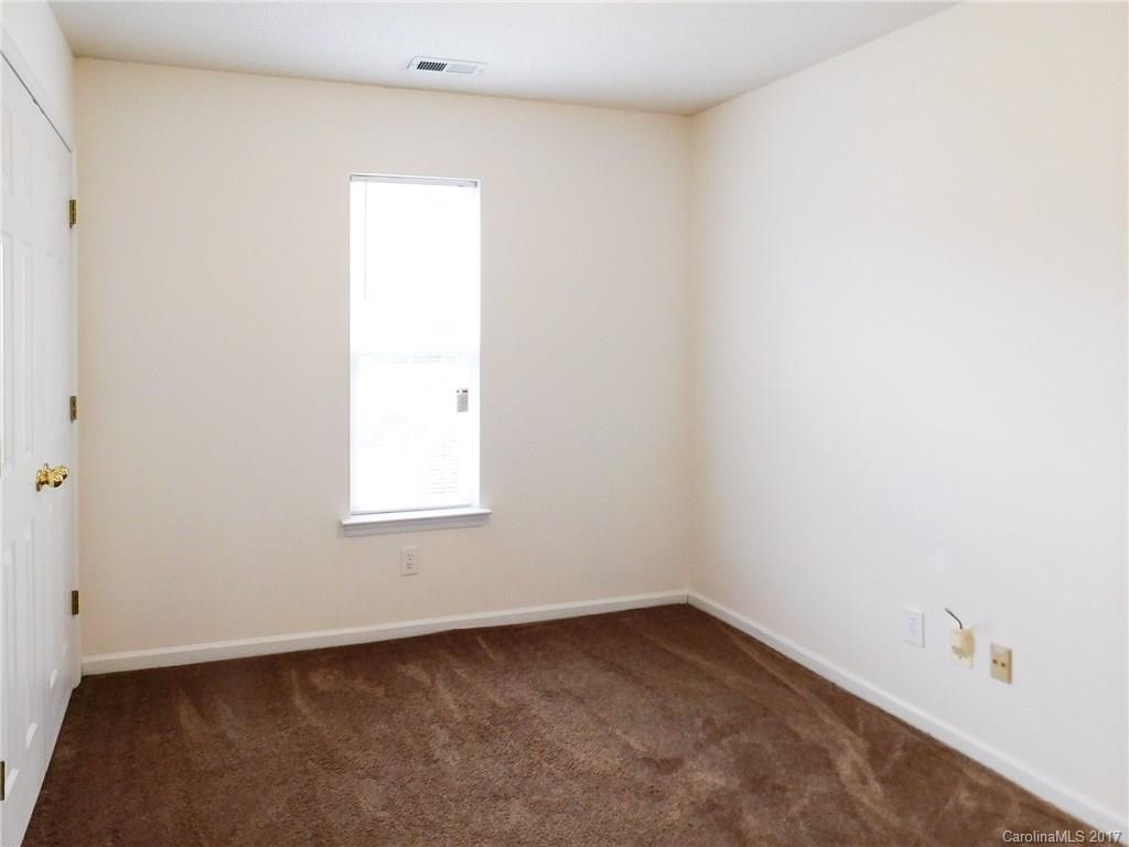 7804 Ebony Road Charlotte, NC 28216 - Photo 14 of 19 Gallery Image 14