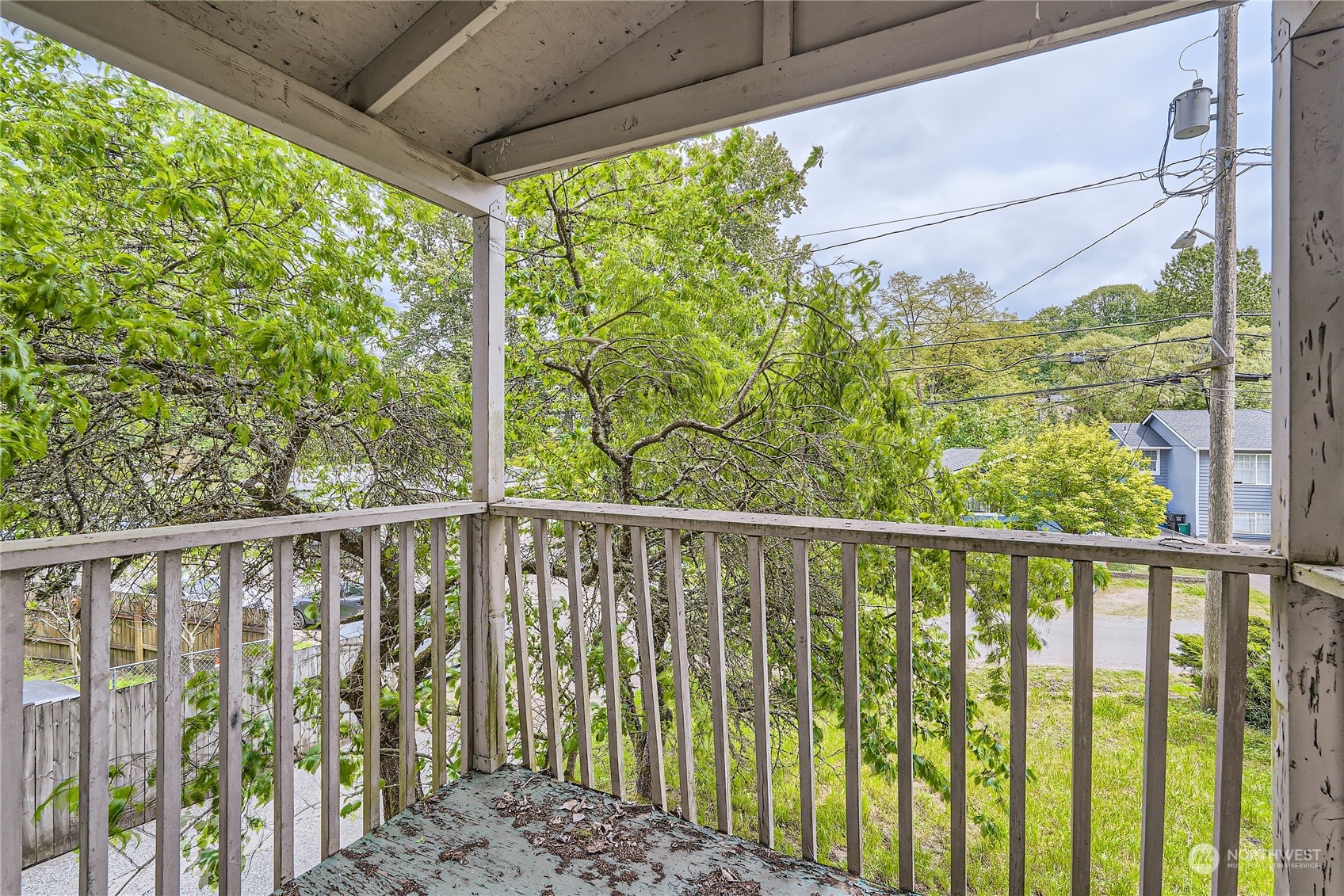 6935 24th Avenue Southwest Seattle, WA 98106 - Photo 23 of 27