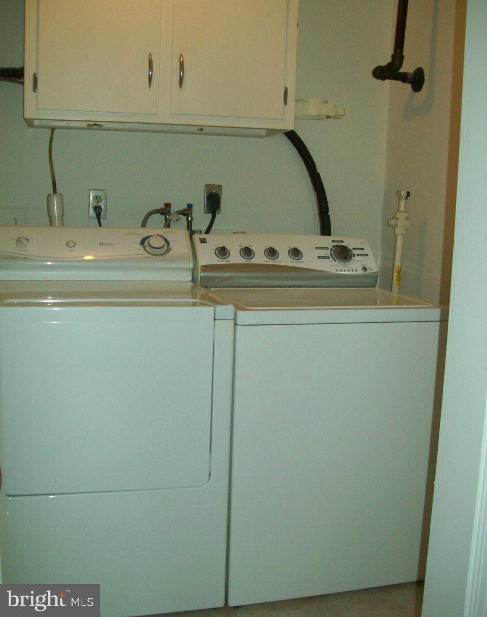 12307 Livingston Street Silver Spring, MD 20902 - Photo 4 of 14 Interior (General)