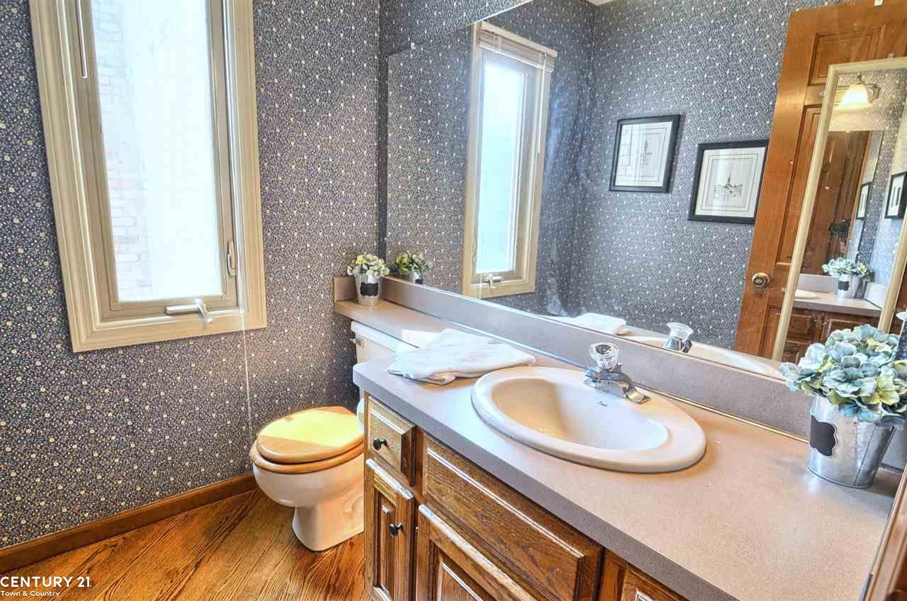 3195 Summit Ridge Drive Rochester Hills, MI 48306 - Photo 33 of 40