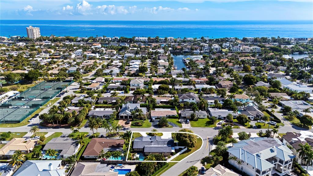 3301 Northeast 27th Avenue Lighthouse Point, FL 33064 - Photo 7 of 41 a view of a city