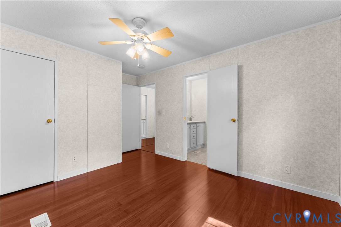 9174 Howardsville Road Howardsville, VA 24562 - Photo 40 of 65 Gallery Image 40