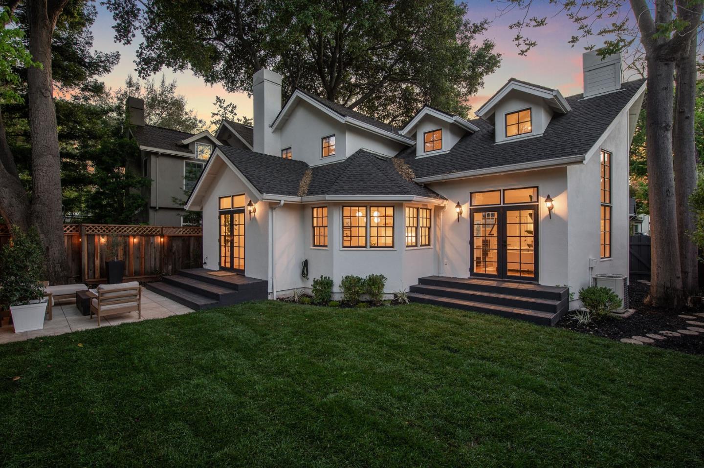 751 Partridge Avenue Menlo Park, CA 94025 - Photo 29 of 37 a front view of a house with a yard