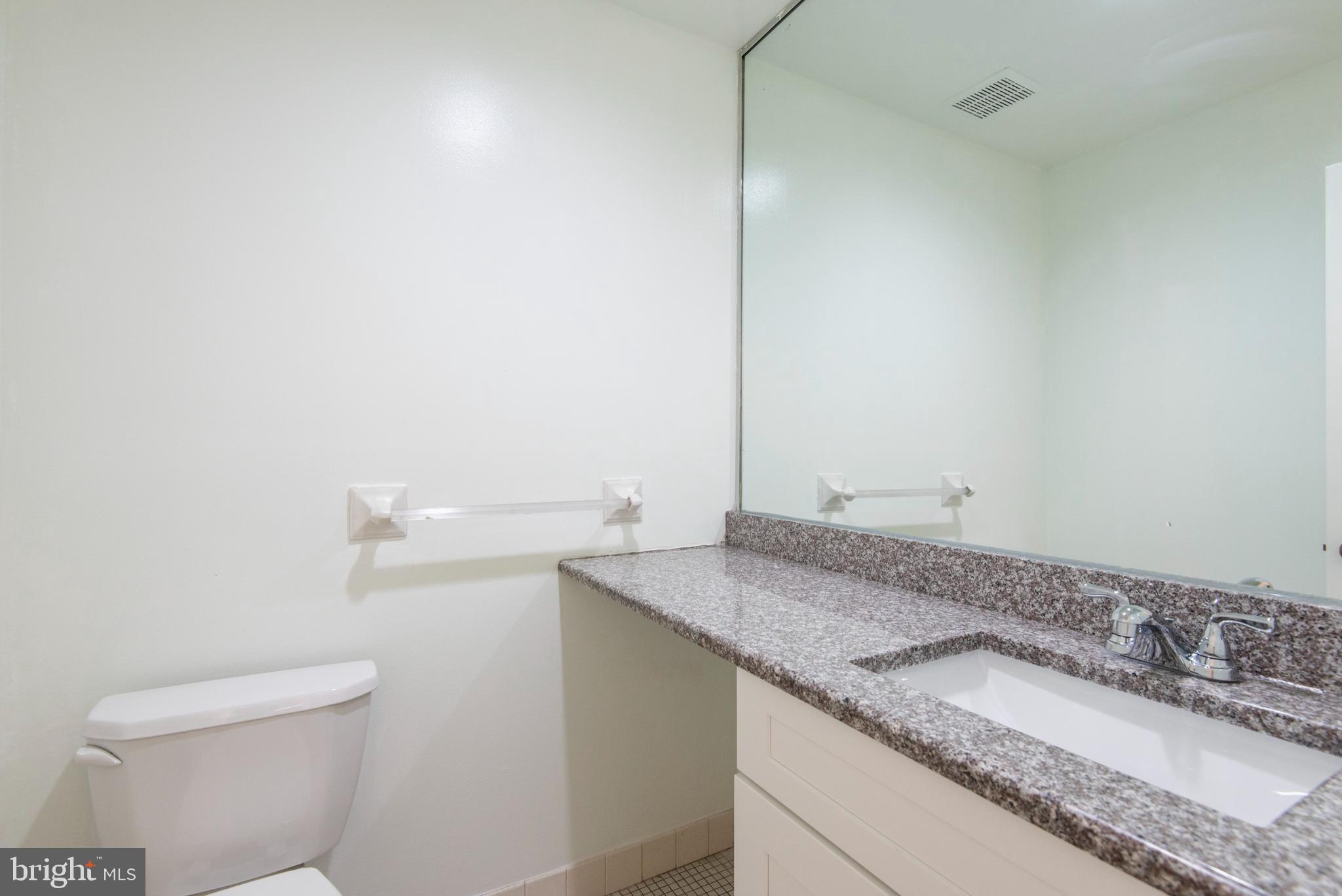 327 Monroe Street, Unit B Philadelphia, PA 19147 - Photo 7 of 24