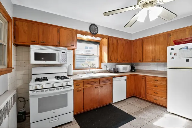 $167,500 | 218 South Rockford Avenue, Rockford, IL 61104