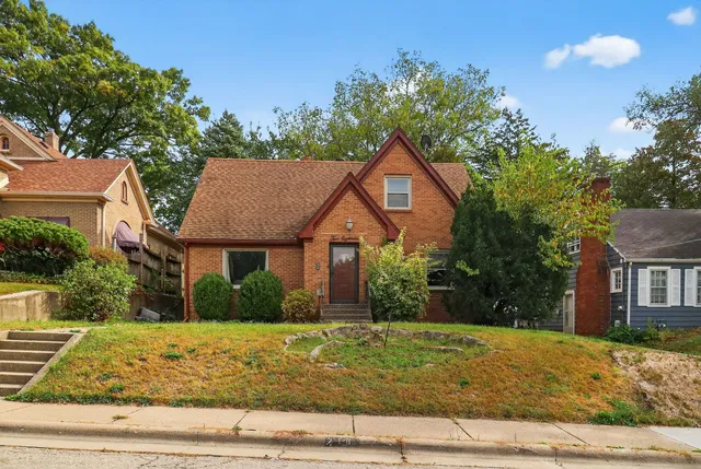 $167,500 | 218 South Rockford Avenue, Rockford, IL 61104