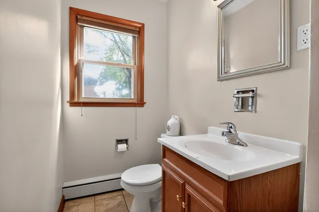 $167,500 | 218 South Rockford Avenue, Rockford, IL 61104