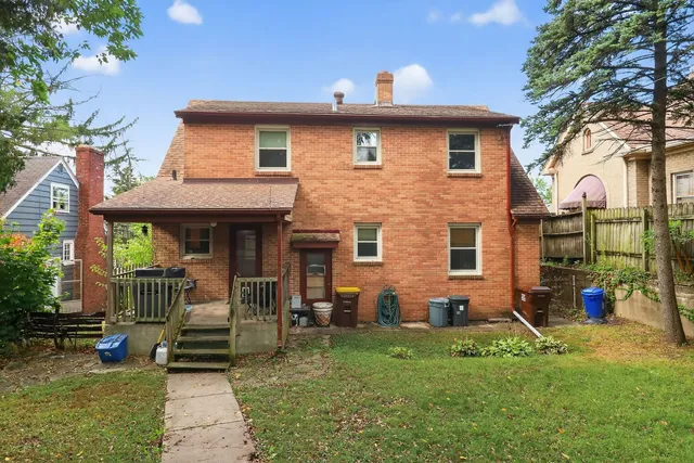 $167,500 | 218 South Rockford Avenue, Rockford, IL 61104