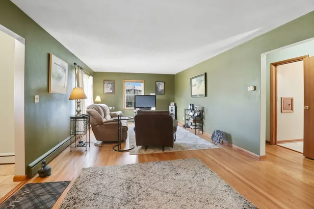 $167,500 | 218 South Rockford Avenue, Rockford, IL 61104