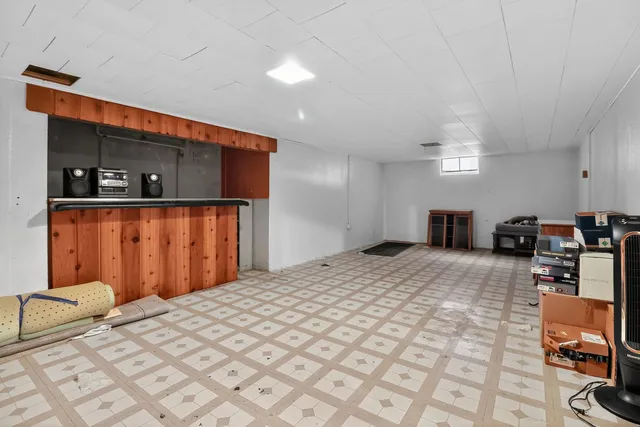 $167,500 | 218 South Rockford Avenue, Rockford, IL 61104