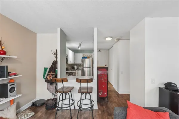 $1,950 | 405 North Wabash Avenue, Unit 1812, Chicago, IL 60611