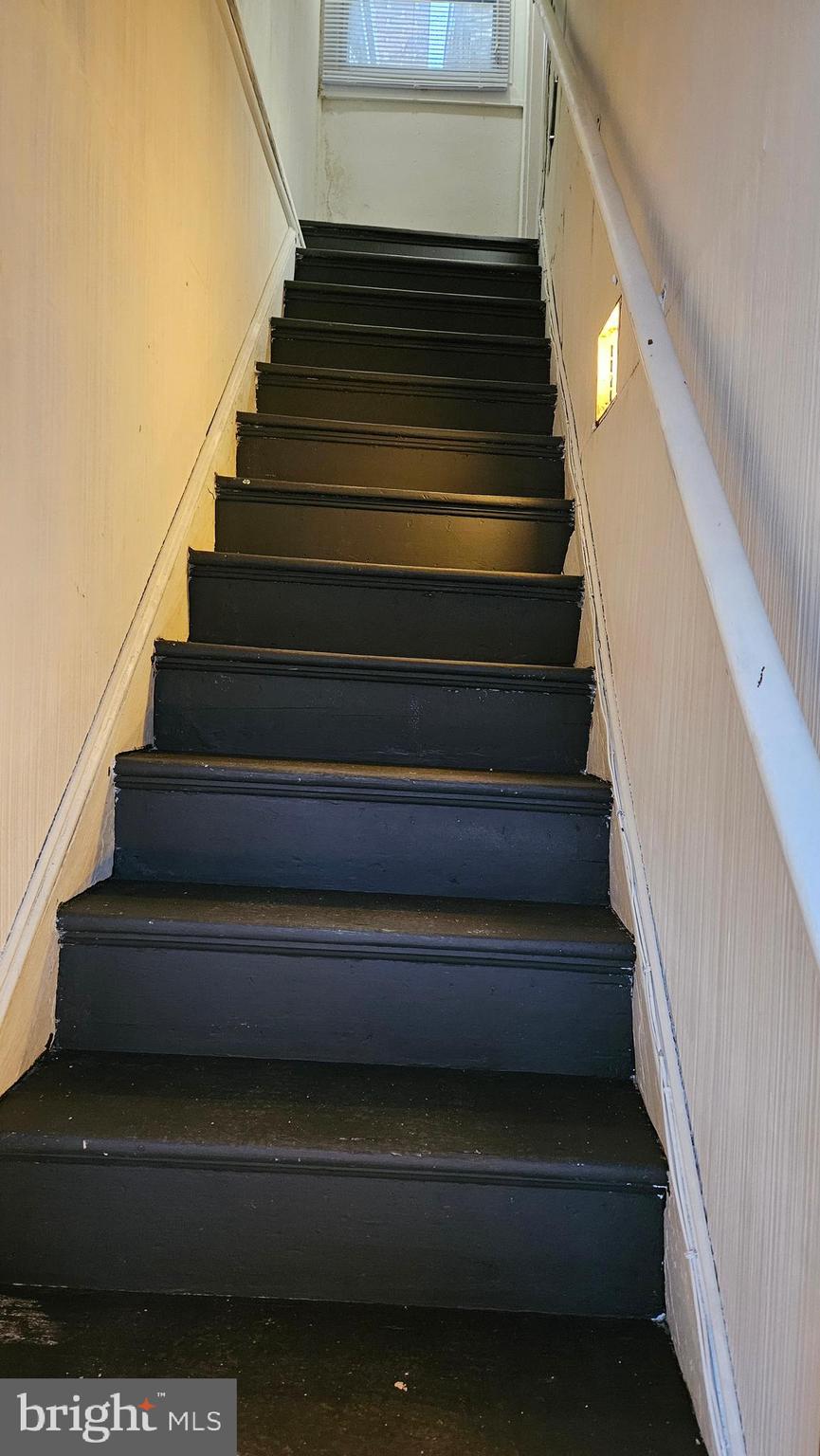 6330 Windsor Mill Road Gwynn Oak, MD 21207 - Photo 2 of 20 a view of entryway