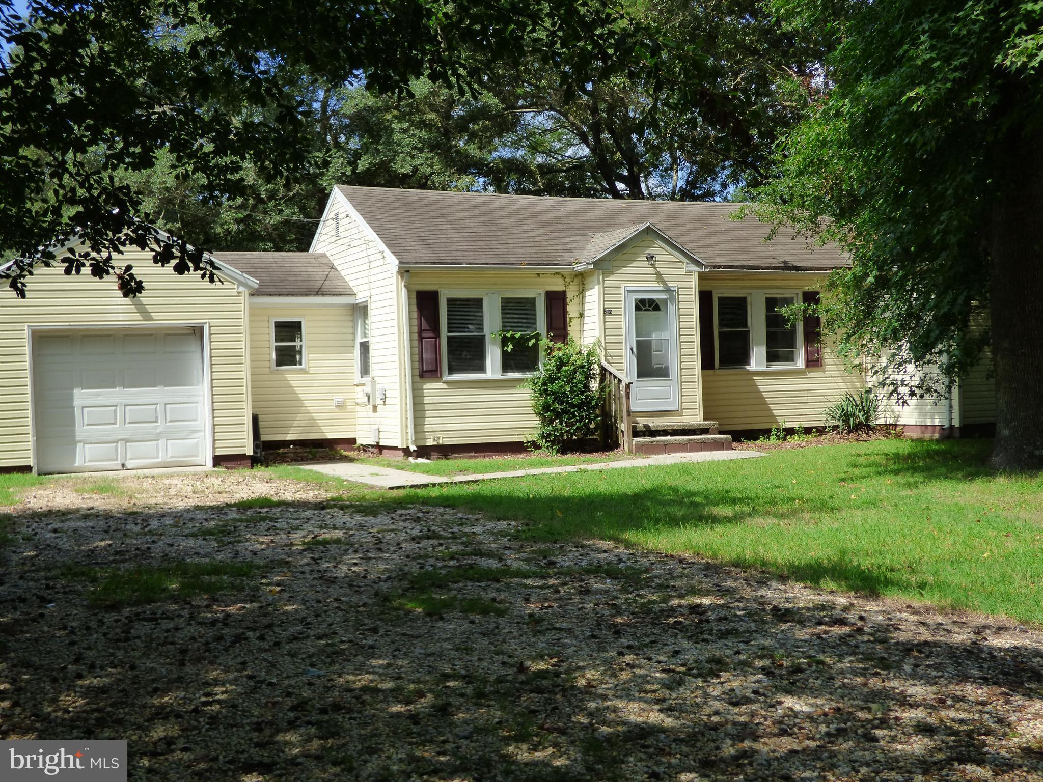 512 Sheldon Avenue Fruitland, MD 21826 - Photo 2 of 15