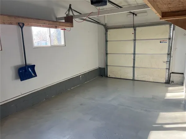 $222,500 | 33915 West 83rd Street, De Soto, KS 66018