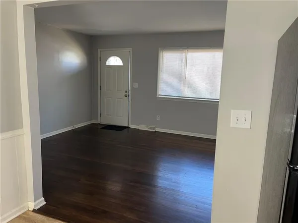 $222,500 | 33915 West 83rd Street, De Soto, KS 66018