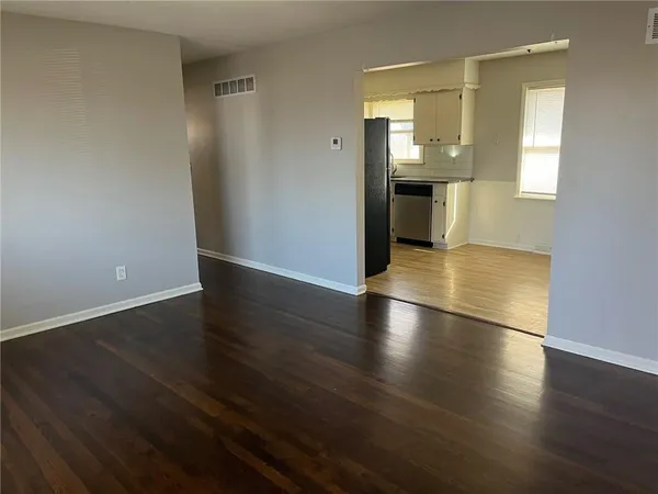 $222,500 | 33915 West 83rd Street, De Soto, KS 66018