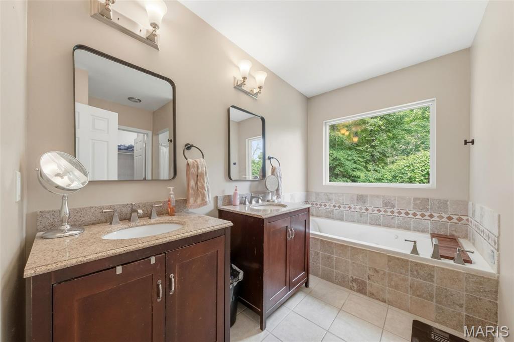 609 Hoene Ridge Estates Drive Eureka, MO 63025 - Photo 25 of 45