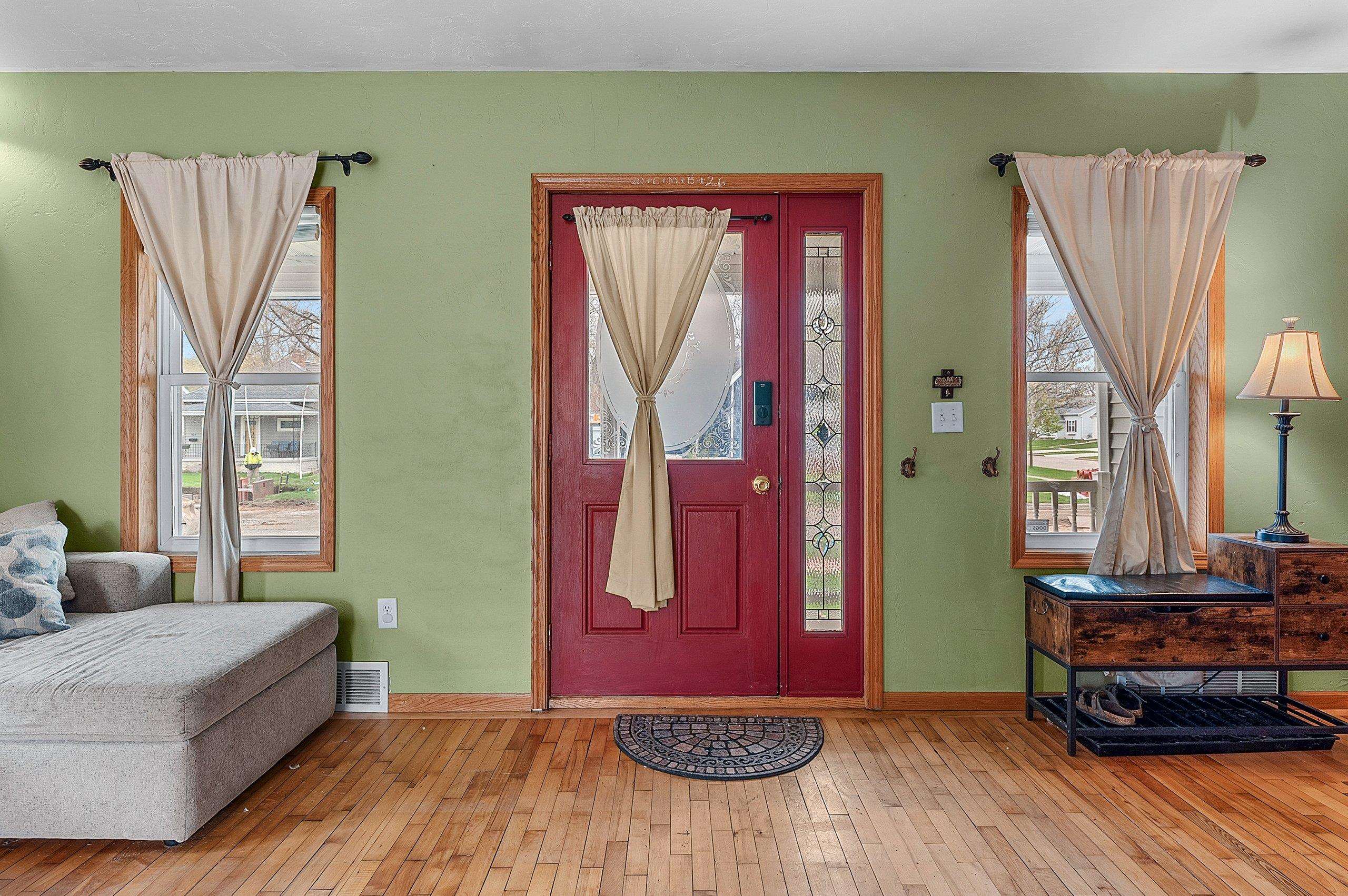 836 West 8th Street Appleton, WI 54914 - Photo 13 of 26