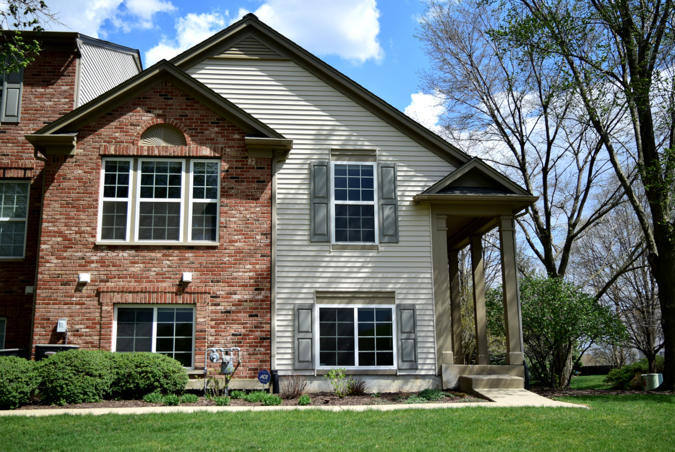 420 Valentine Way Oswego, IL 60543 - Photo 3 of 20 a front view of a house with a yard