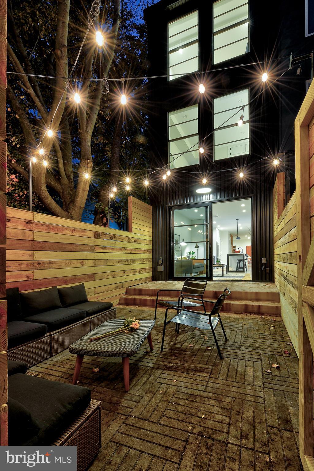 443 Ridge Street Northwest Washington, DC 20001 - Photo 21 of 47