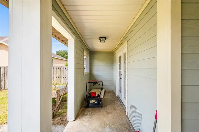 a view of a livingroom with storage