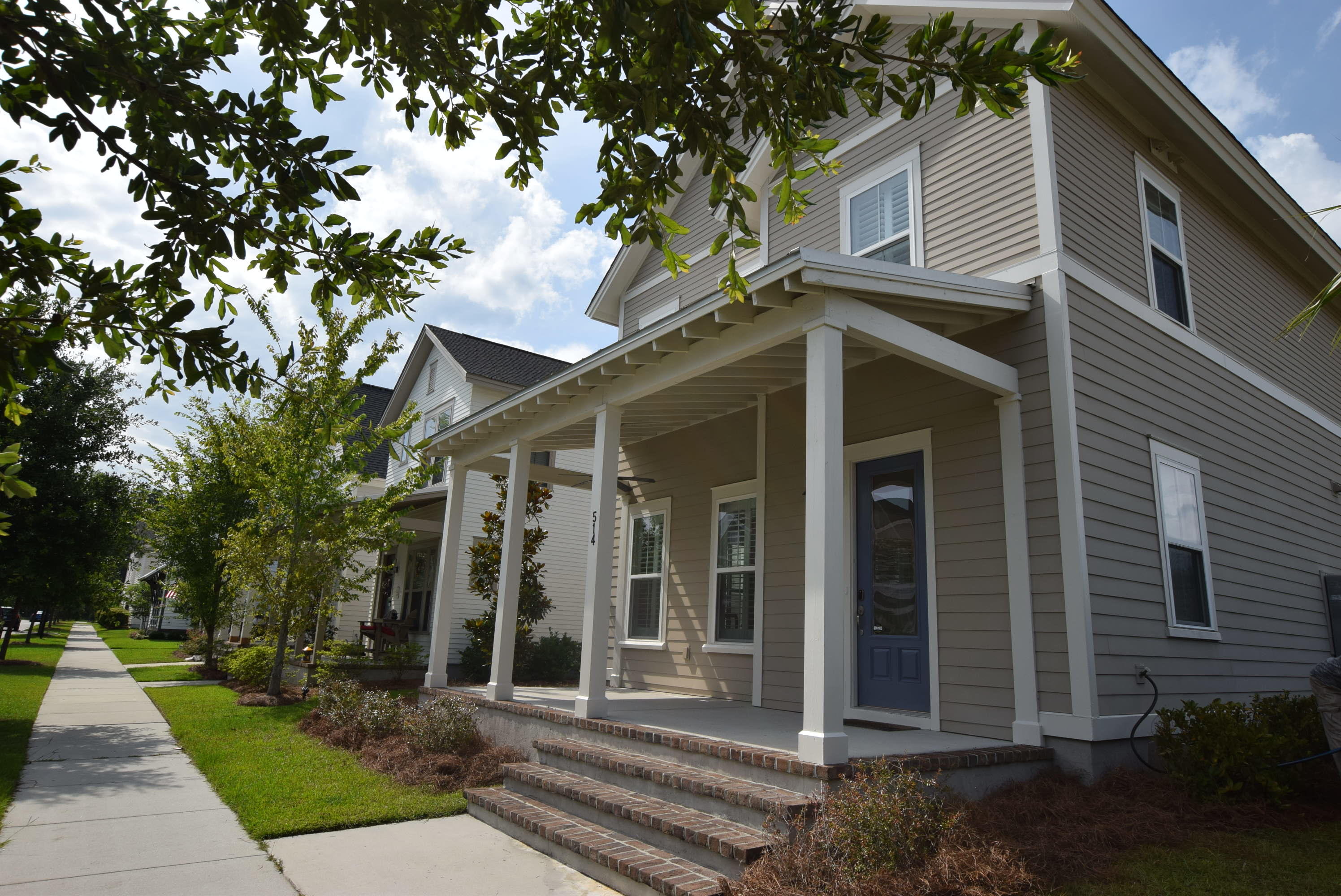 514 Cross Park Lane Summerville, SC 29486 - Photo 2 of 41 Welcome Home!