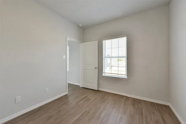 $1,100 | 6835 New York Street, Houston, TX 77021