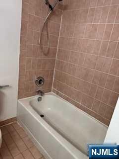 1150 River Road, Unit 3C Edgewater, NJ 07020 - Photo 10 of 12
