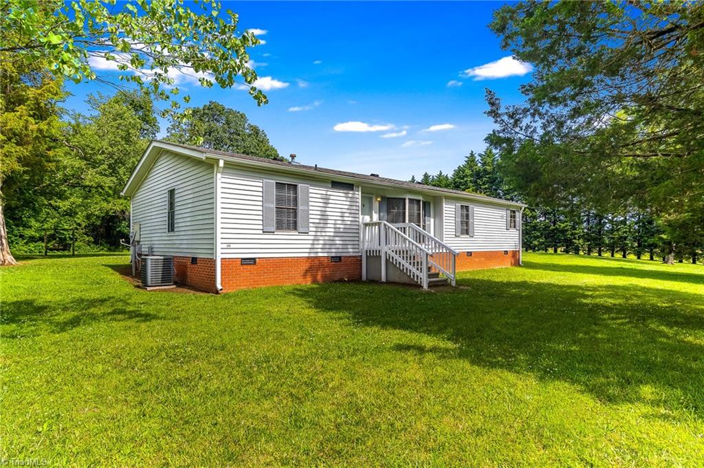 6216 Davis Mill Road Randleman, NC 27317 - Photo 2 of 30 Gallery Image 2