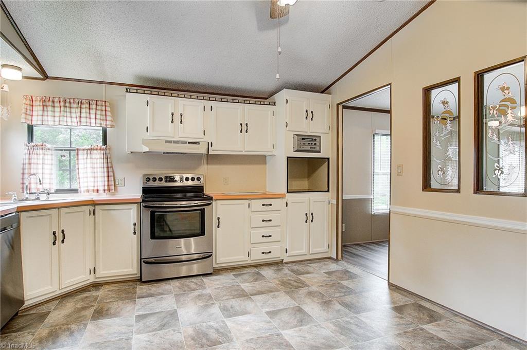 6216 Davis Mill Road Randleman, NC 27317 - Photo 13 of 30 Gallery Image 13