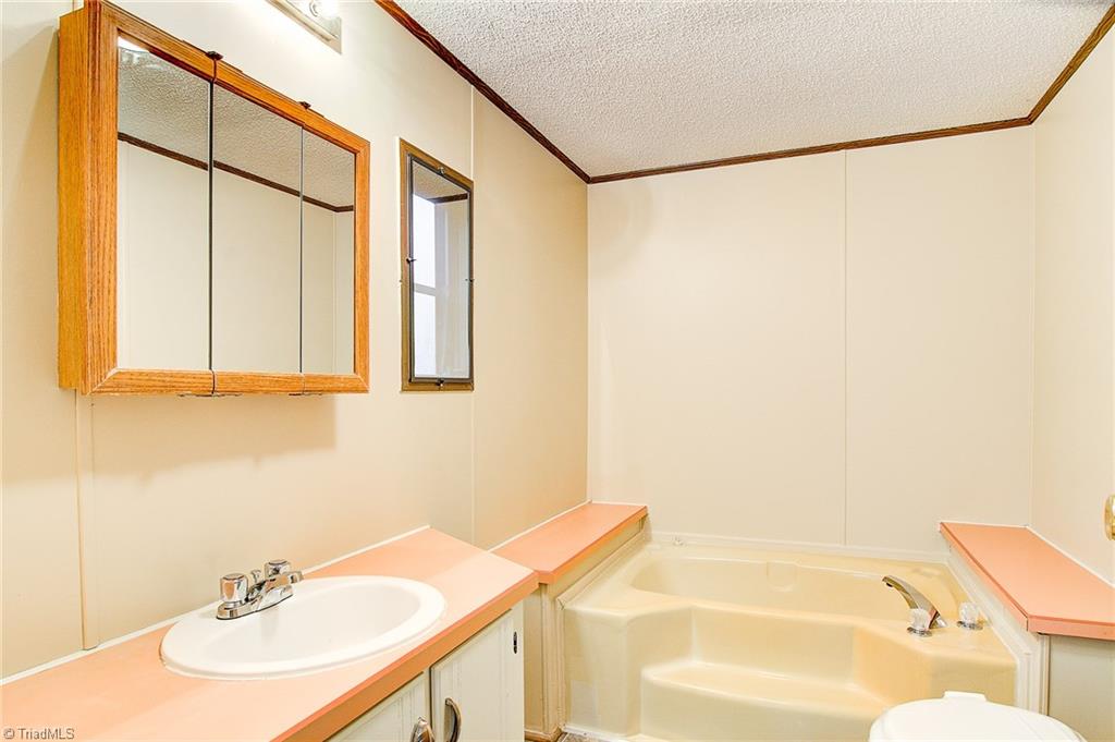 6216 Davis Mill Road Randleman, NC 27317 - Photo 17 of 30 Gallery Image 17