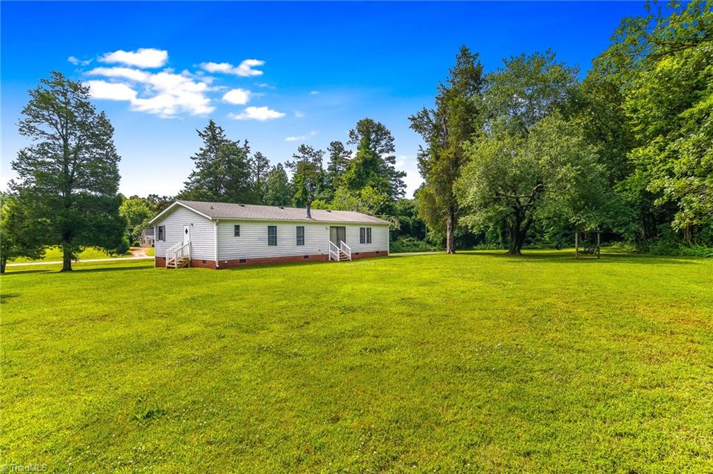 6216 Davis Mill Road Randleman, NC 27317 - Photo 5 of 30 Gallery Image 5