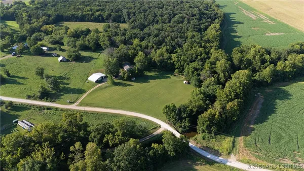 $435,000 | 23111 Lange Road, Cole Camp, MO 65325