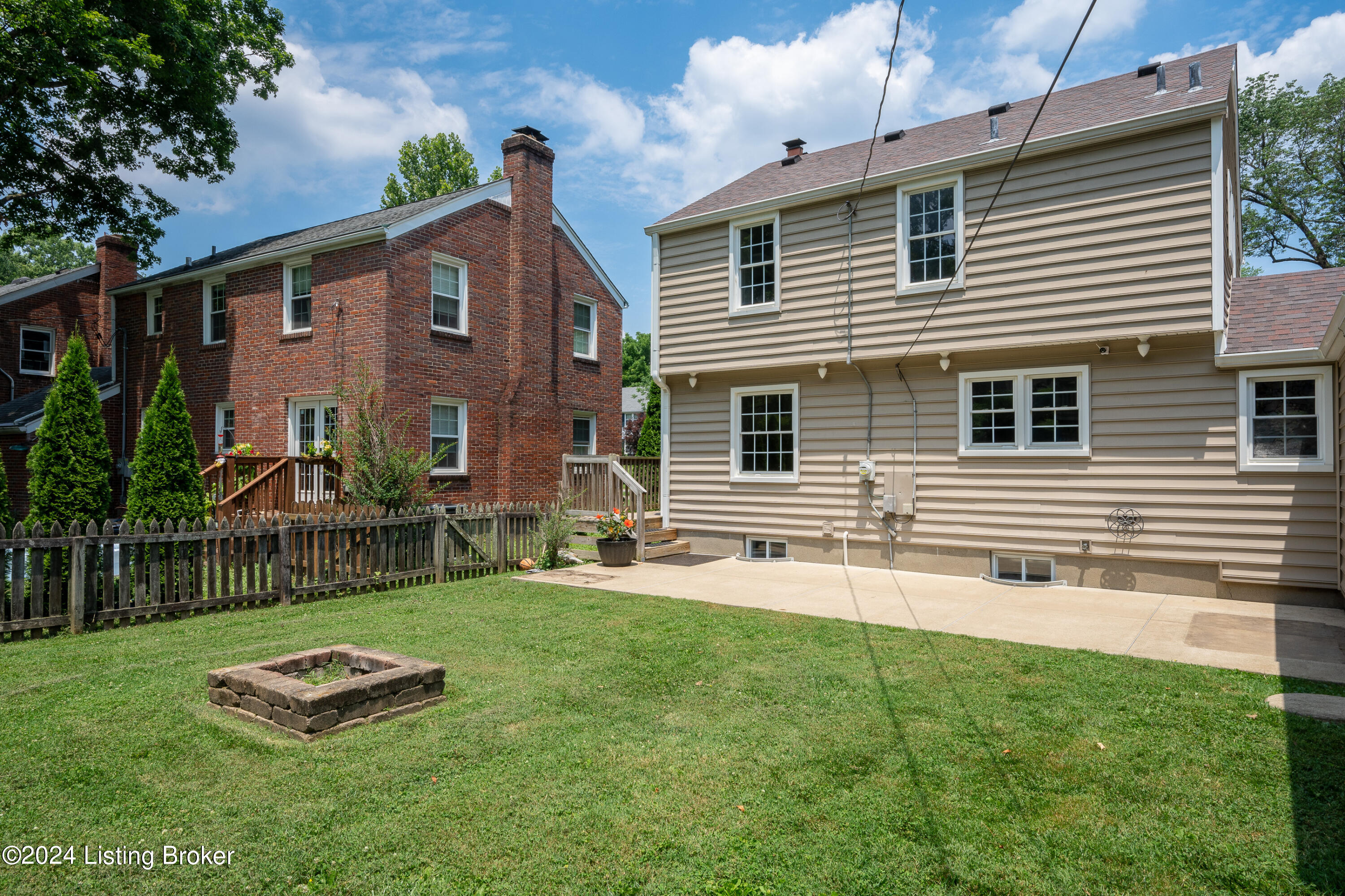 3242 Cross Bill Road Louisville, KY 40213 - Photo 39 of 44 3242 Cross Bill-46