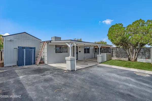 $265,000 | 3650 East March Place, Tucson, AZ 85713