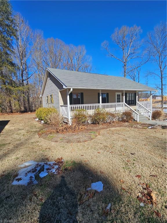 331 Bill Medlin Road Lexington, NC 27292 - Photo 3 of 16