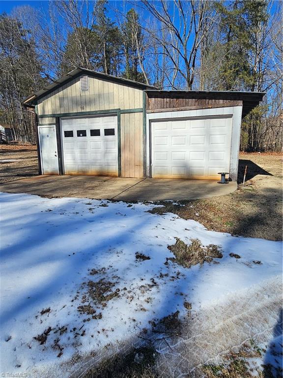 331 Bill Medlin Road Lexington, NC 27292 - Photo 4 of 16